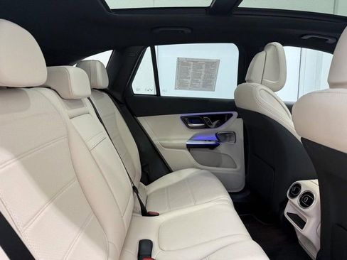 Certified 2023 Mercedes-Benz GLC 300 4MATIC image 8