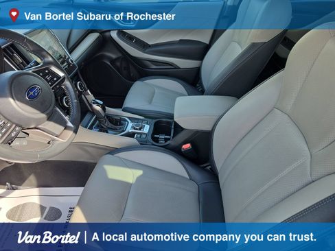 Used 2023 Subaru Forester Limited AWD/4WD image 10