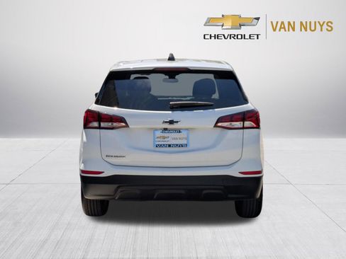 Certified 2023 Chevrolet Equinox LS w/ LS Convenience Package FWD image 6