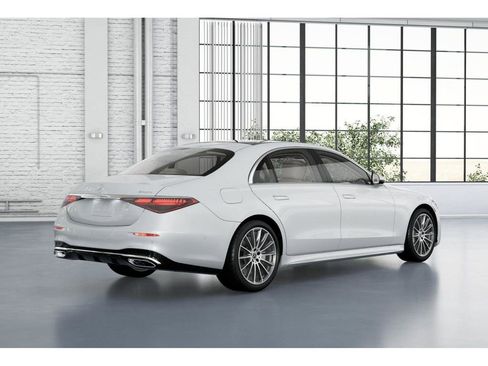 New 2025 Mercedes-Benz S 580 4MATIC Sedan image 21