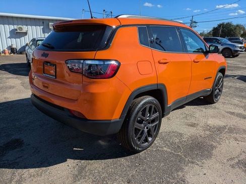 New 2026 Jeep Compass Latitude image 4