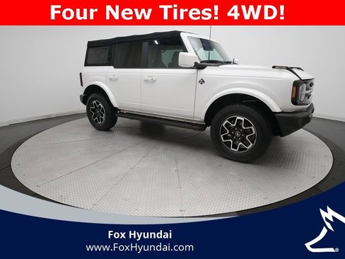 Used 2022 Ford Bronco Outer Banks image 13