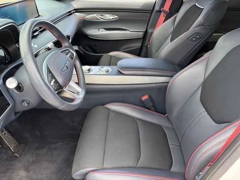 Used 2023 Genesis GV70 2.5T w/ Sport Prestige Package AWD/4WD image 22