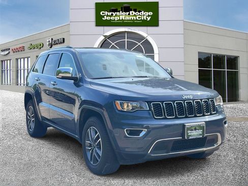 Used 2020 Jeep Grand Cherokee Limited AWD/4WD image 4