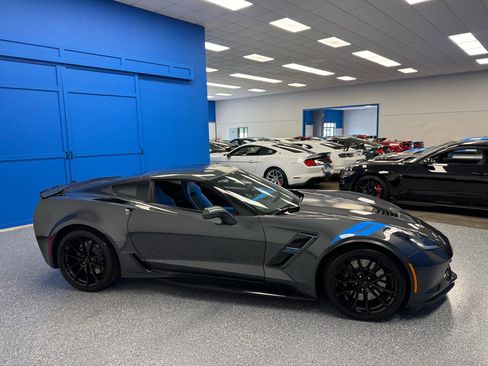 Used 2017 Chevrolet Corvette Grand Sport RWD image 7
