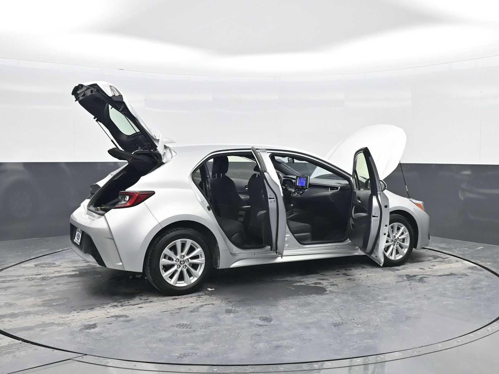 Used 2024 Toyota Corolla SE FWD image 37