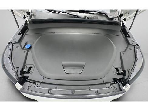 Used 2023 Volvo XC40 Recharge Plus AWD/4WD image 22