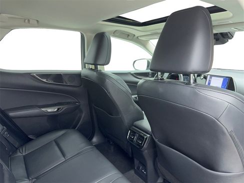 Used 2024 Lexus NX 250 250 NAV,CAM,SUNROOF,CLMT STS,B image 47