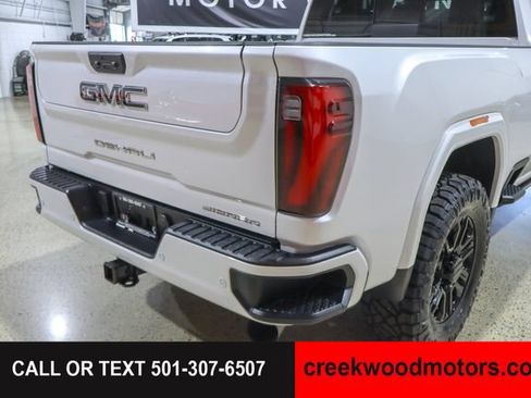 Used 2024 GMC Sierra 2500 Denali Ultimate AWD/4WD image 22