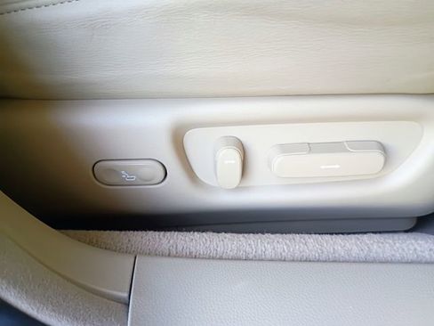 Used 2006 Acura RL image 42