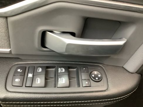 Used 2020 RAM 2500 Big Horn image 13