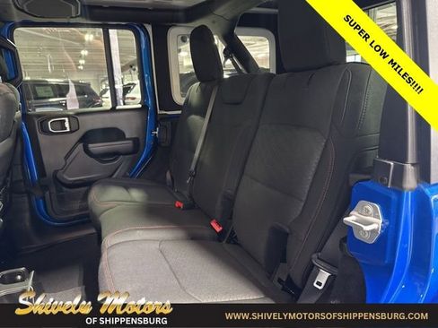 Certified 2021 Jeep Wrangler Unlimited Rubicon AWD/4WD image 29