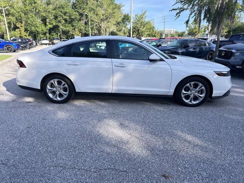 Used 2023 Honda Accord LX image 7