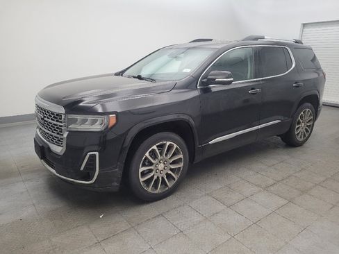 Used 2021 GMC Acadia Denali w/ Denali Ultimate Package image 2