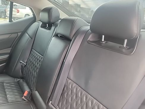 Used 2023 Nissan Maxima Platinum w/ Sport Mat Group FWD image 12