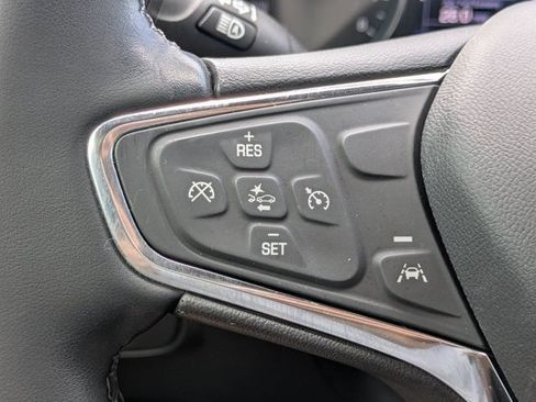 Used 2024 Chevrolet Equinox LT FWD image 22