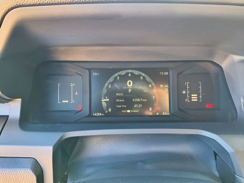 Used 2024 Toyota Tacoma SR image 24