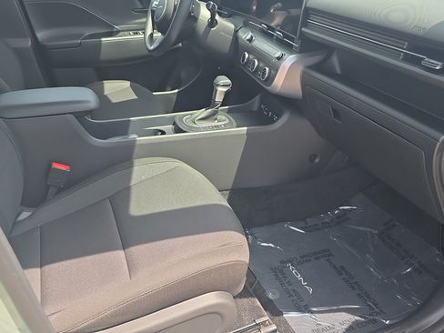 Certified 2026 Hyundai Kona SE AWD/4WD image 13