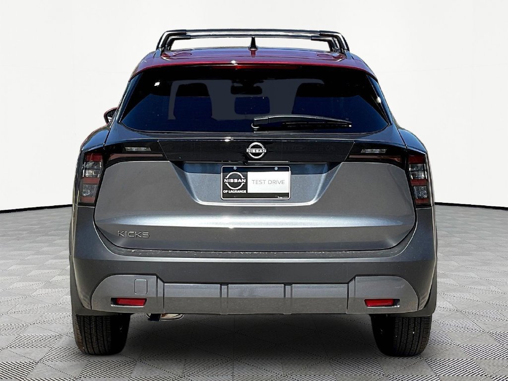 New 2027 Nissan Kicks SV FWD image 4