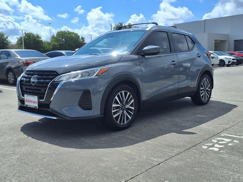 Used 2023 Nissan Kicks SV w/ Exterior Package FWD image 20