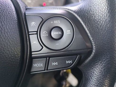 Used 2025 Toyota Corolla LE FWD image 23