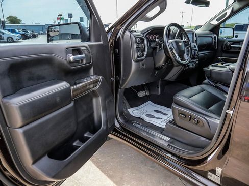 Used 2020 Chevrolet Silverado 1500 LT w/ All-Star Edition image 28