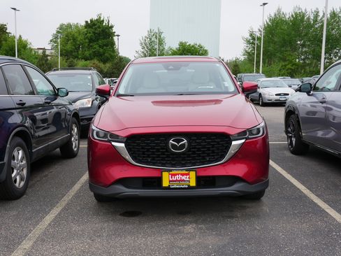 Used 2022 MAZDA CX-5 AWD 2.5 S w/ Premium Package image 2