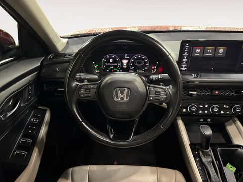 Used 2023 Honda Accord EX-L image 16