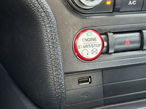 Used 2016 Ford Mustang Coupe image 21