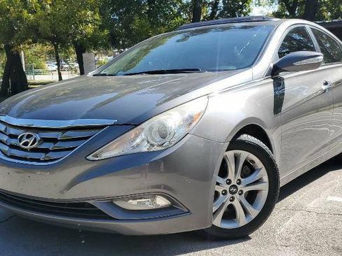 Used 2011 Hyundai Sonata Limited FWD image 1