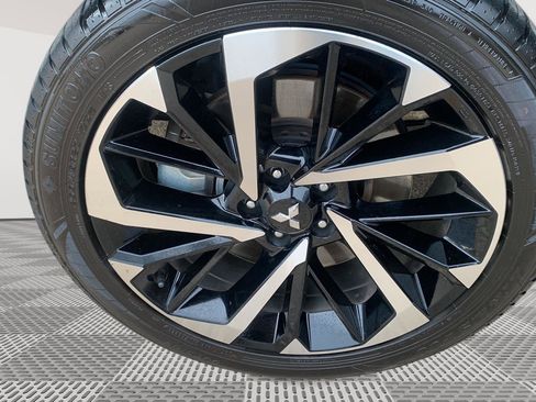 Used 2023 Mitsubishi Outlander SE image 21