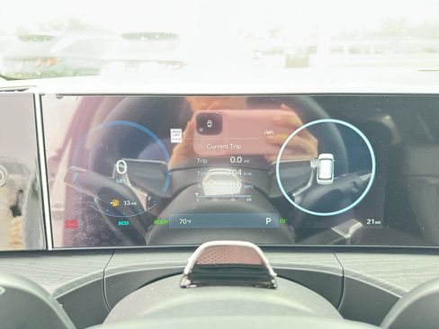 New 2025 Hyundai Santa Fe Limited image 18