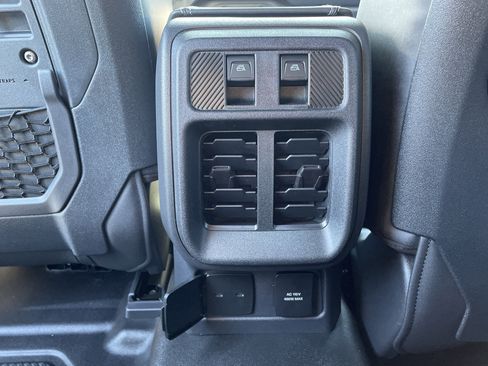 New 2025 Ford Bronco Big Bend image 32