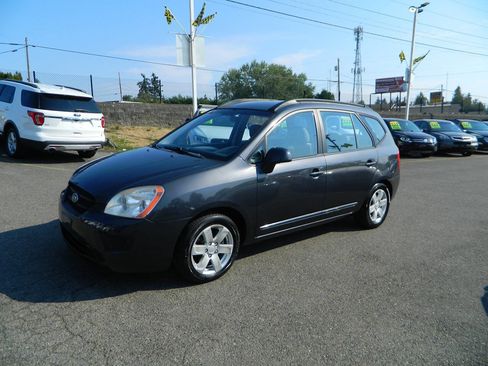 Used 2008 Kia Rondo LX w/ Convenience Pkg image 4