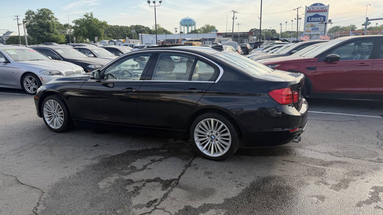 Used 2013 BMW 328i xDrive Sedan AWD/4WD image 7