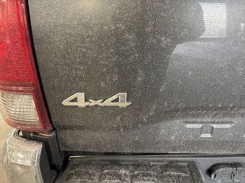 Used 2023 Toyota Tacoma SR5 image 6