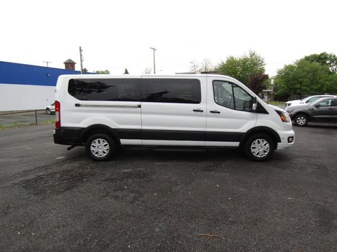 Used 2024 Ford Transit 350 XLT RWD image 8