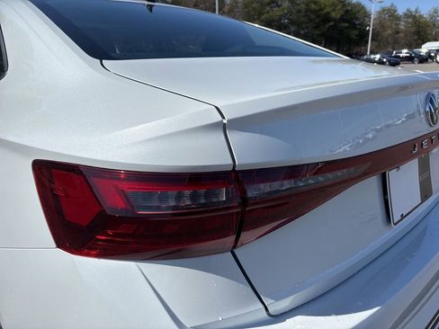 New 2026 Volkswagen Jetta SEL image 11