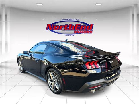 Used 2024 Ford Mustang GT image 5