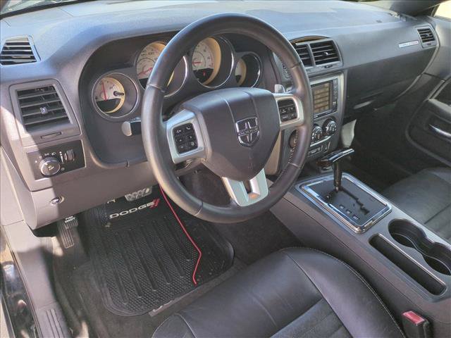 Used 2013 Dodge Challenger R/T RWD image 9