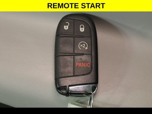 Used 2022 Jeep Compass Limited w/ Sun and Sound Group AWD/4WD image 13