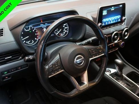 Certified 2022 Nissan Sentra SV image 9