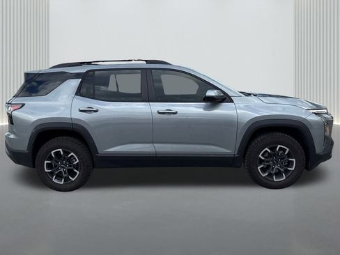 Used 2025 Chevrolet Equinox ACTIV w/ Safety and Technology Package image 4