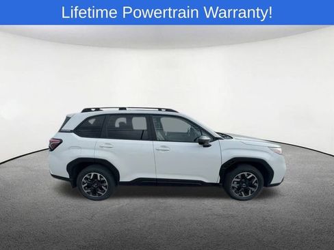 New 2025 Subaru Forester Premium w/ Convenience Package #1 AWD/4WD image 2