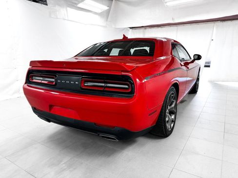 Used 2015 Dodge Challenger SXT Plus RWD image 6