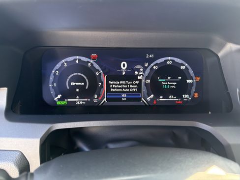 Certified 2025 Toyota 4Runner Trailhunter image 12