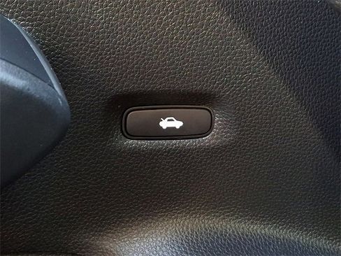 Certified 2023 Honda Civic LX image 24