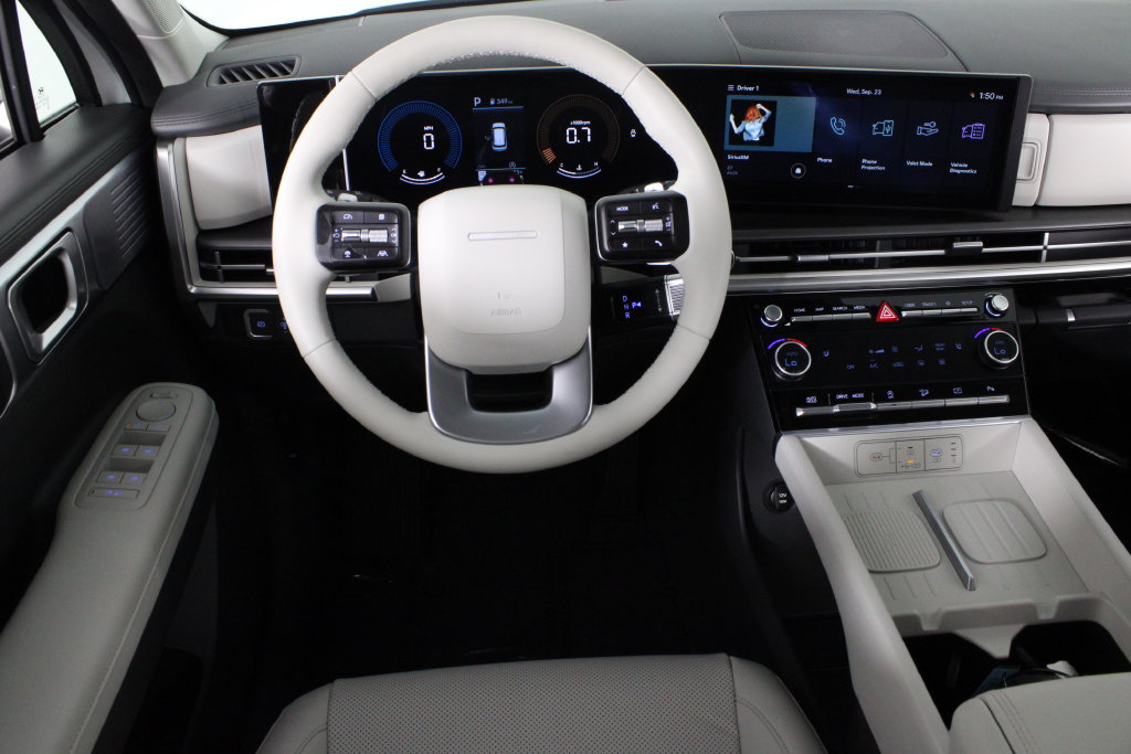 Certified 2027 Hyundai Santa Fe SEL FWD image 8