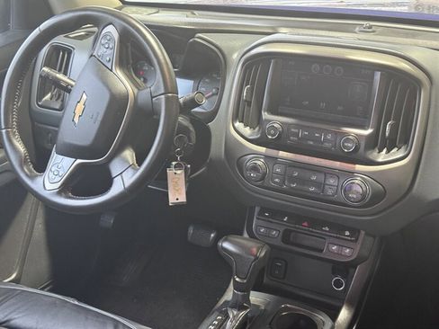 Used 2015 Chevrolet Colorado Z71 image 16