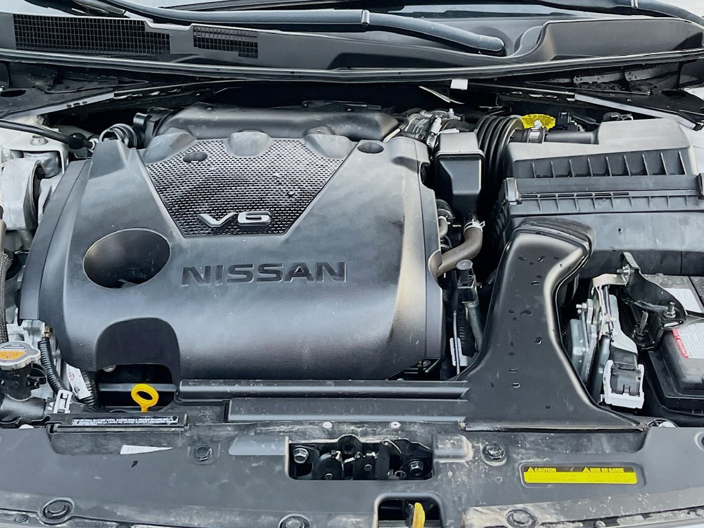 Used 2022 Nissan Maxima Platinum w/ Sport Mat Group FWD image 32